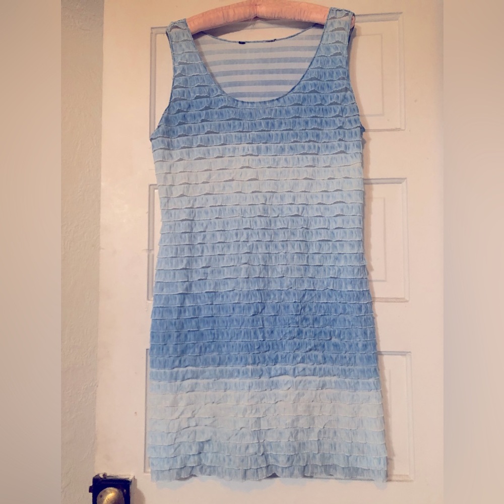 Blue and white ombré tiered short ruffle dress